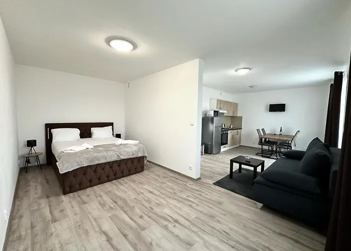 Sky Apartments 509