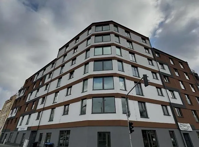 Sky Apartments 509